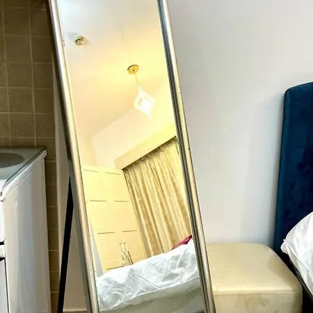 Elegant Marina View Studio King Bed Dubai Esterno foto