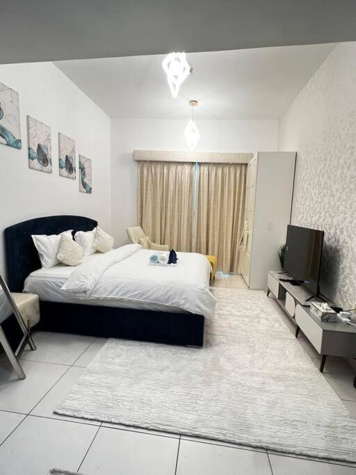 Appartamento Elegant Marina View King Bed Dubai